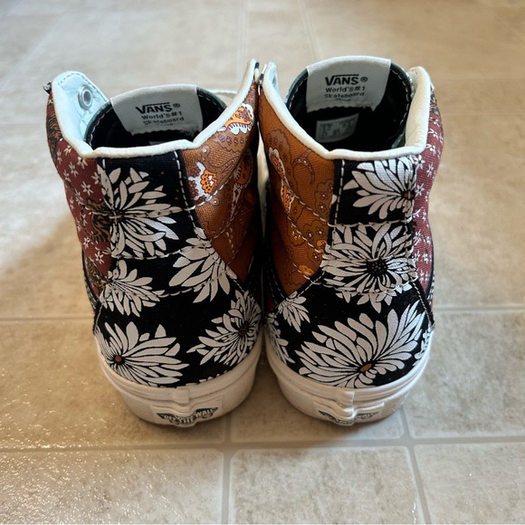 Vans Sk8- Hi Tiger Patchwork with flowers - Picture 3 of 6